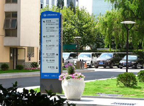 阜南哪些因素影响宣传栏的制作？